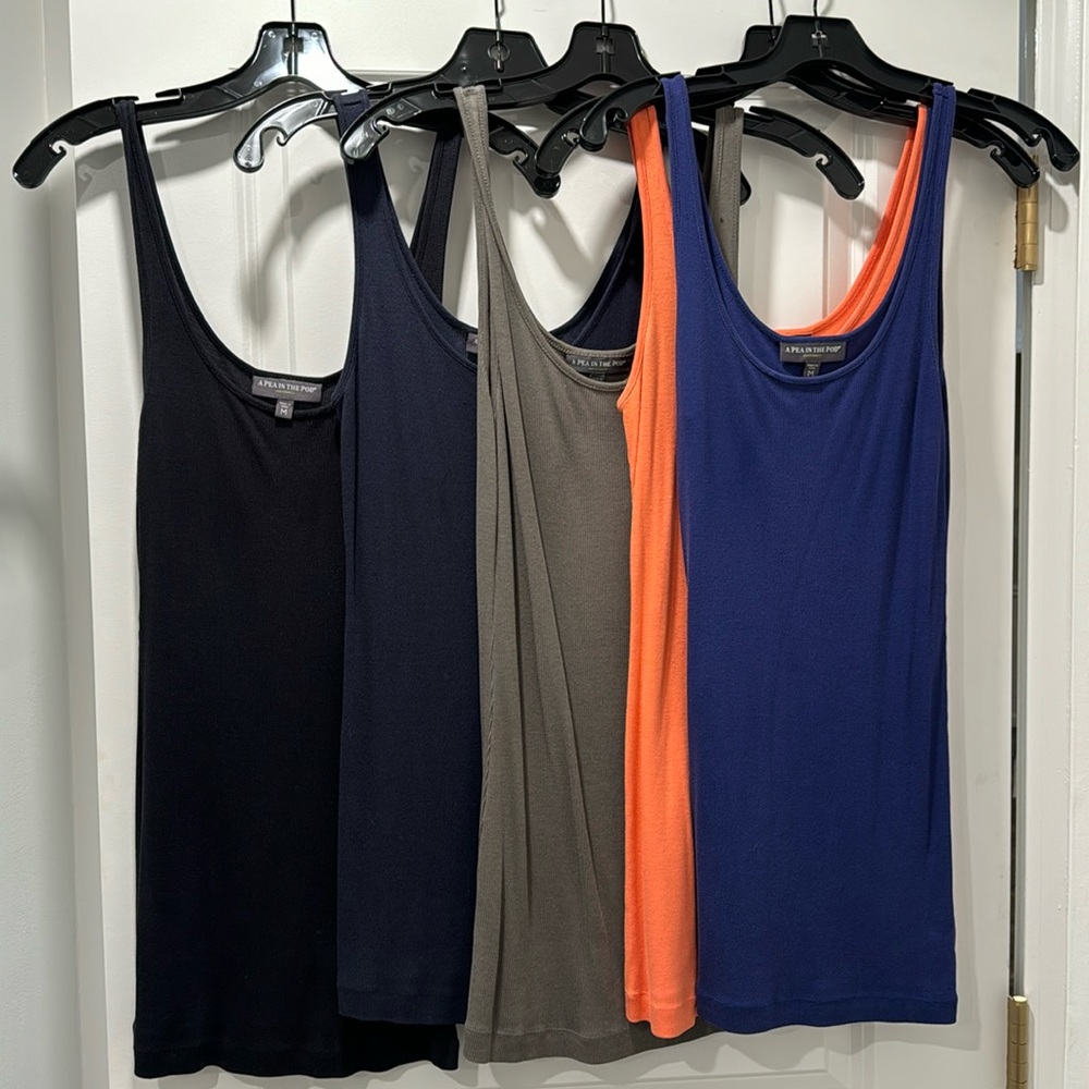 Bundle of 5 A Pea in the Pod maternity tank tops. All size medium, no damage.